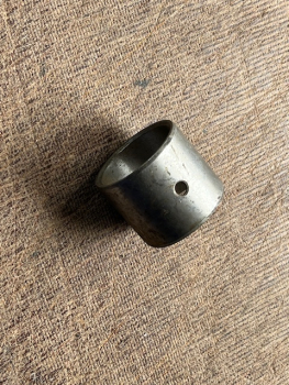 Buchse  36 x 42 x 36